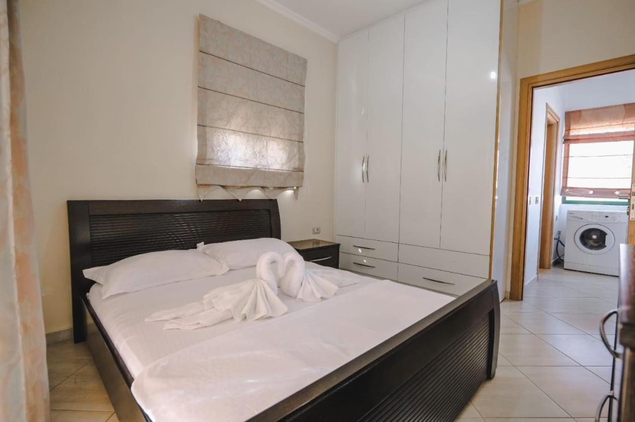 Sea La Vie Apartments Ксамил Экстерьер фото