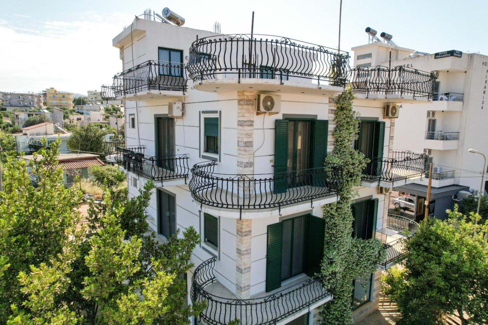 Sea La Vie Apartments Ксамил Экстерьер фото