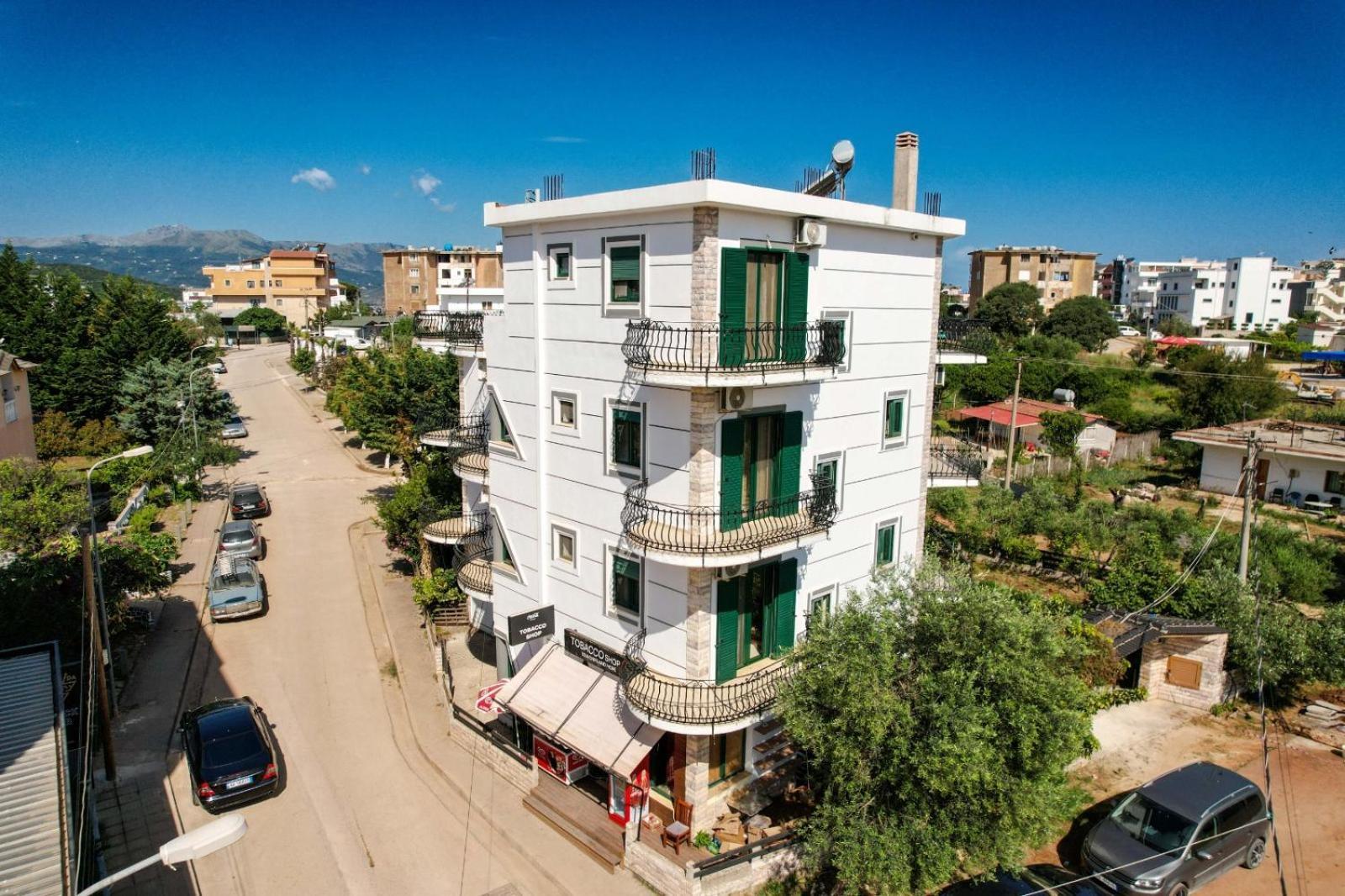Sea La Vie Apartments Ксамил Экстерьер фото